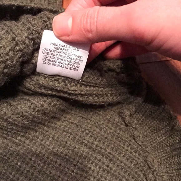Pinque Stitch Fix Sweater - Picture 3 of 5